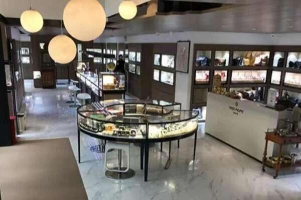 鞍山台安县寄卖奢侈品店